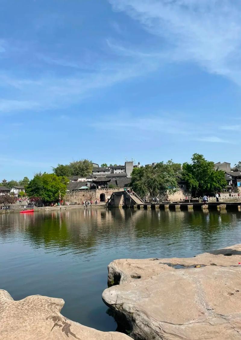 惯杨旅游信息网：在线旅行的新篇章